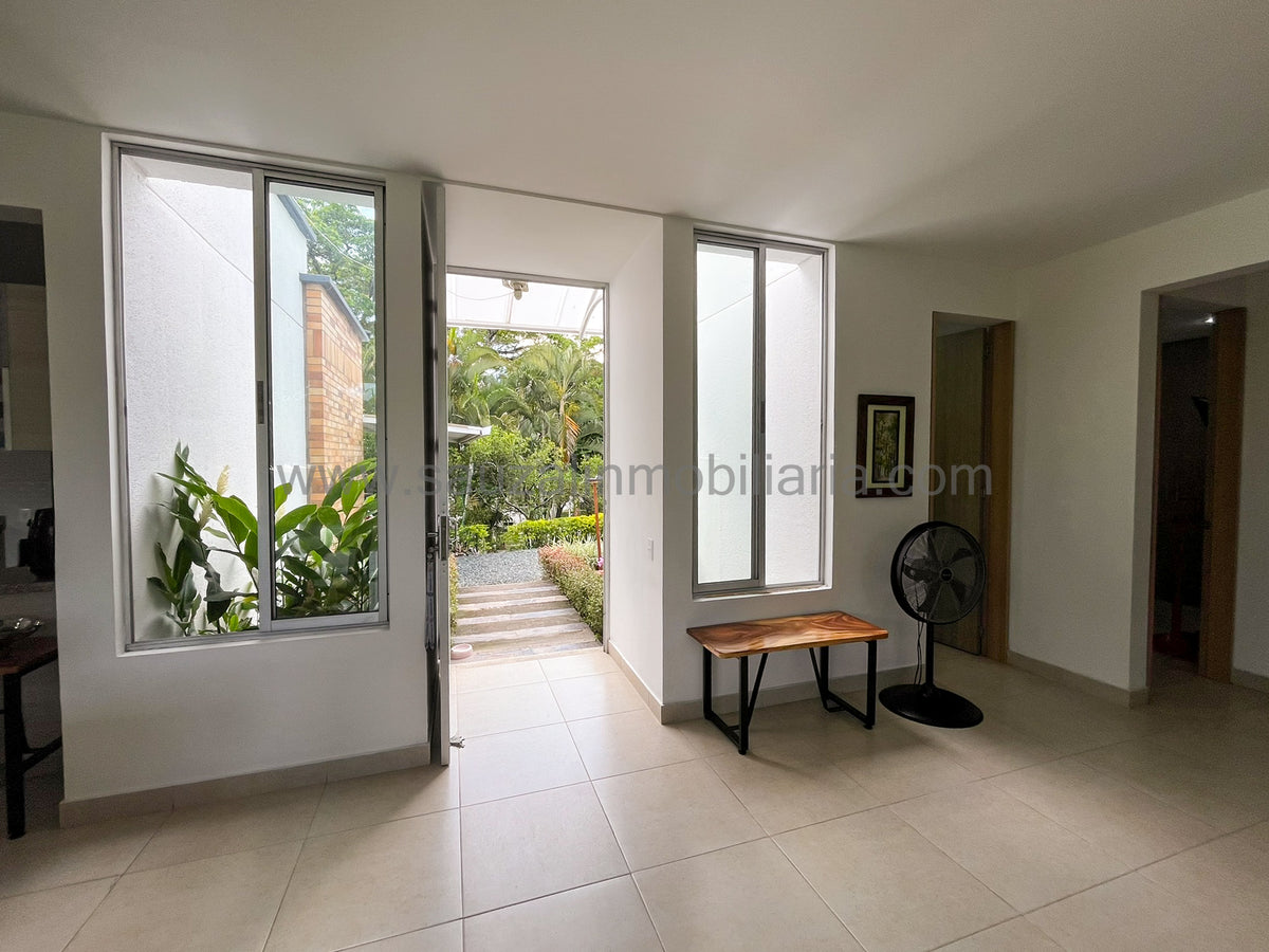 Exclusiva Casa Campestre en Condominio