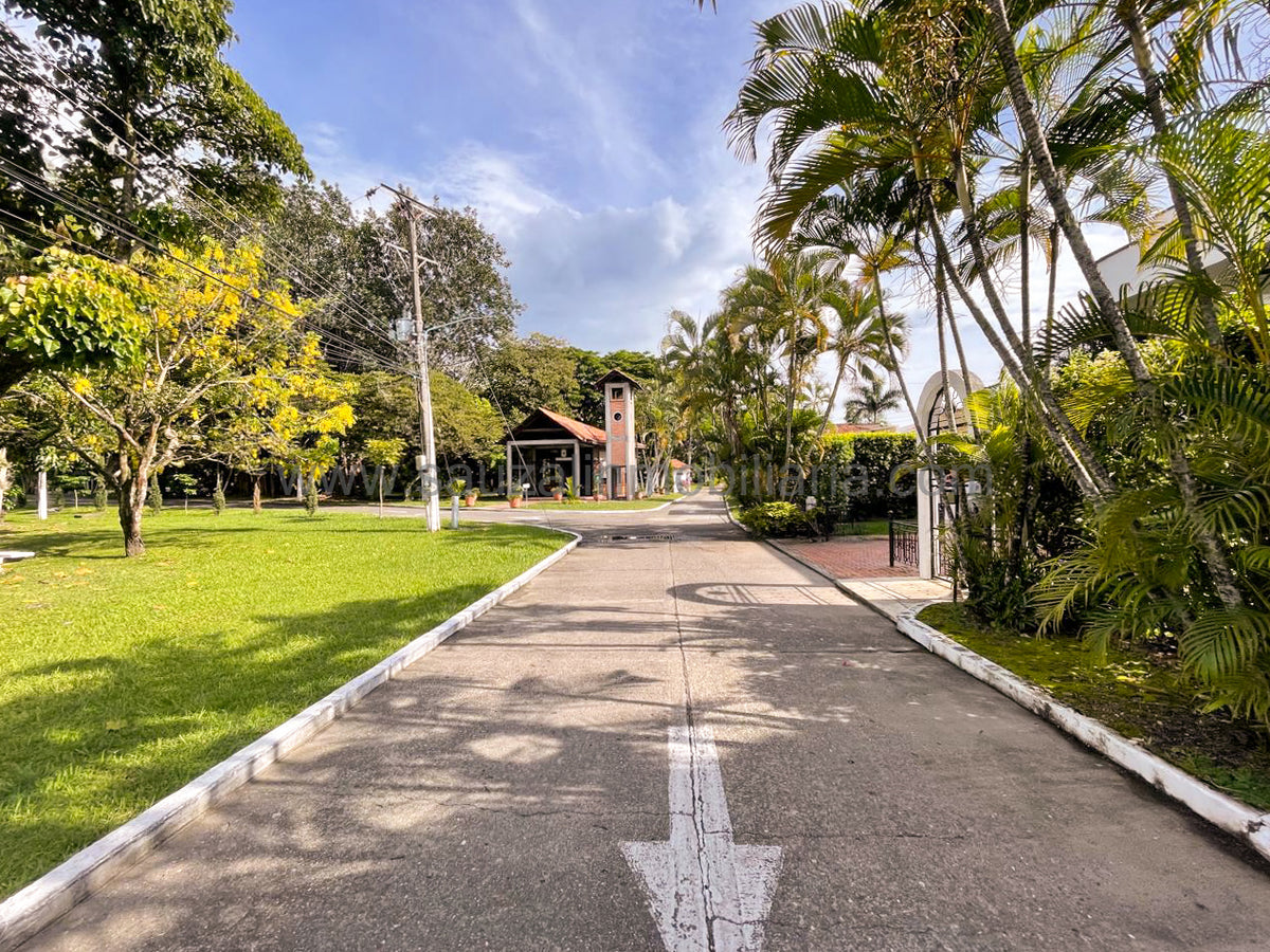Casa en el Condominio Los Lagos