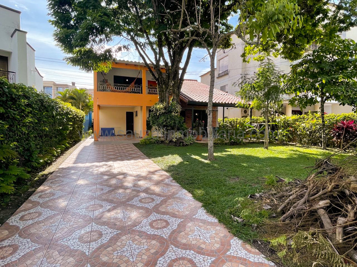 Casa en el Condominio Los Lagos