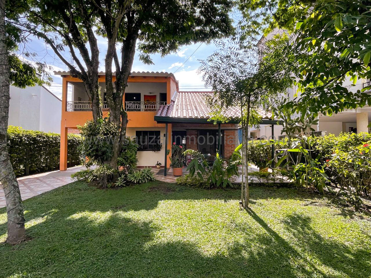 Casa en el Condominio Los Lagos
