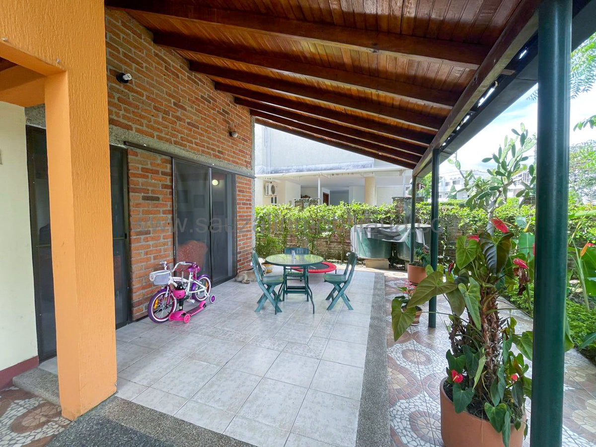 Casa en el Condominio Los Lagos