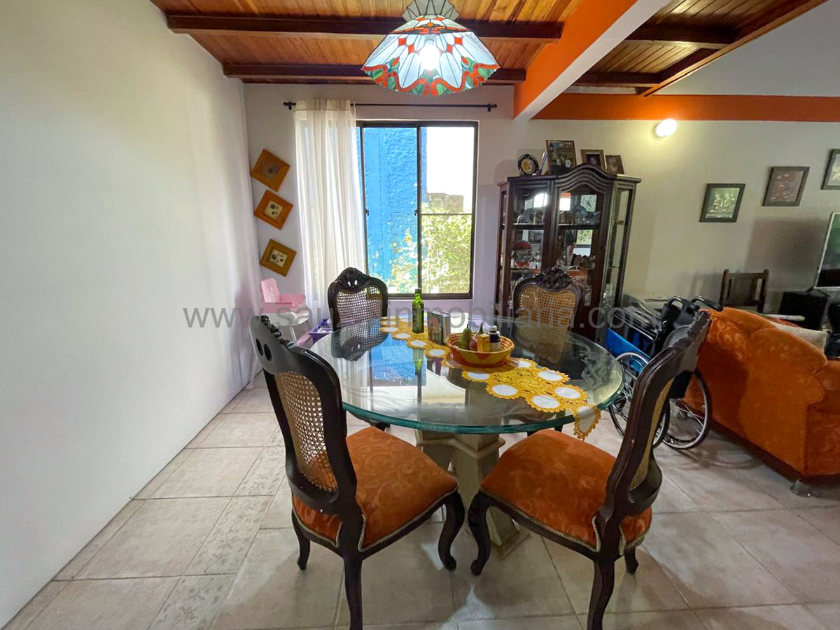 Casa en el Condominio Los Lagos