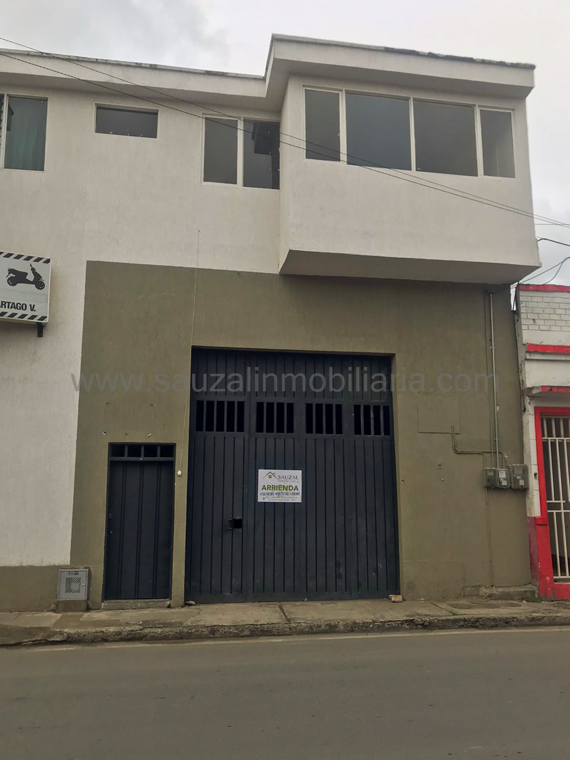 Bodega Comercial Sobre la Carrera 4