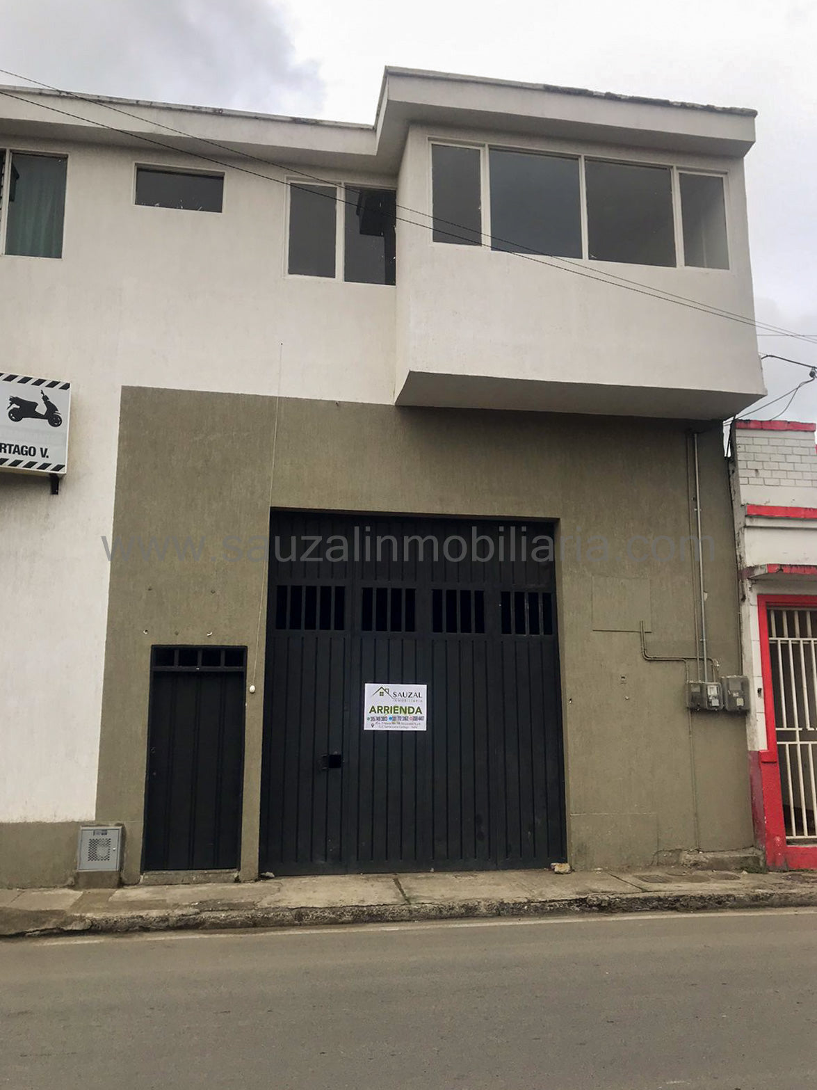 Bodega Comercial Sobre la Carrera 4