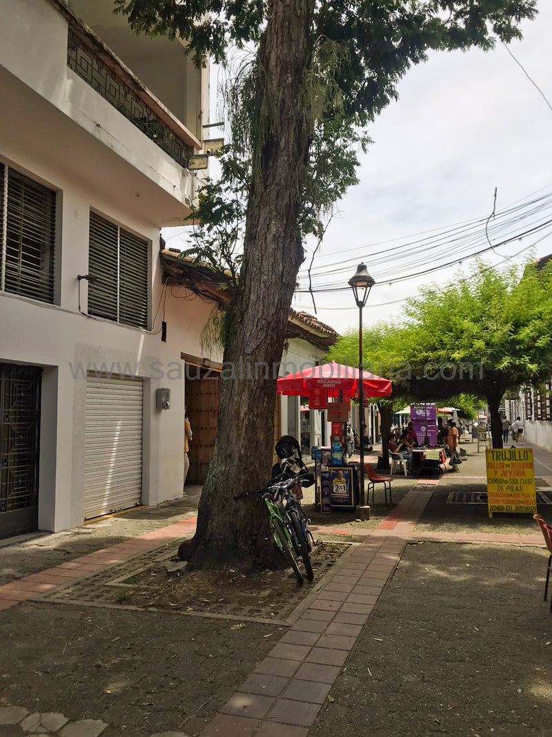 Encantadora Casa en Calle Peatonal - Uso Comercial