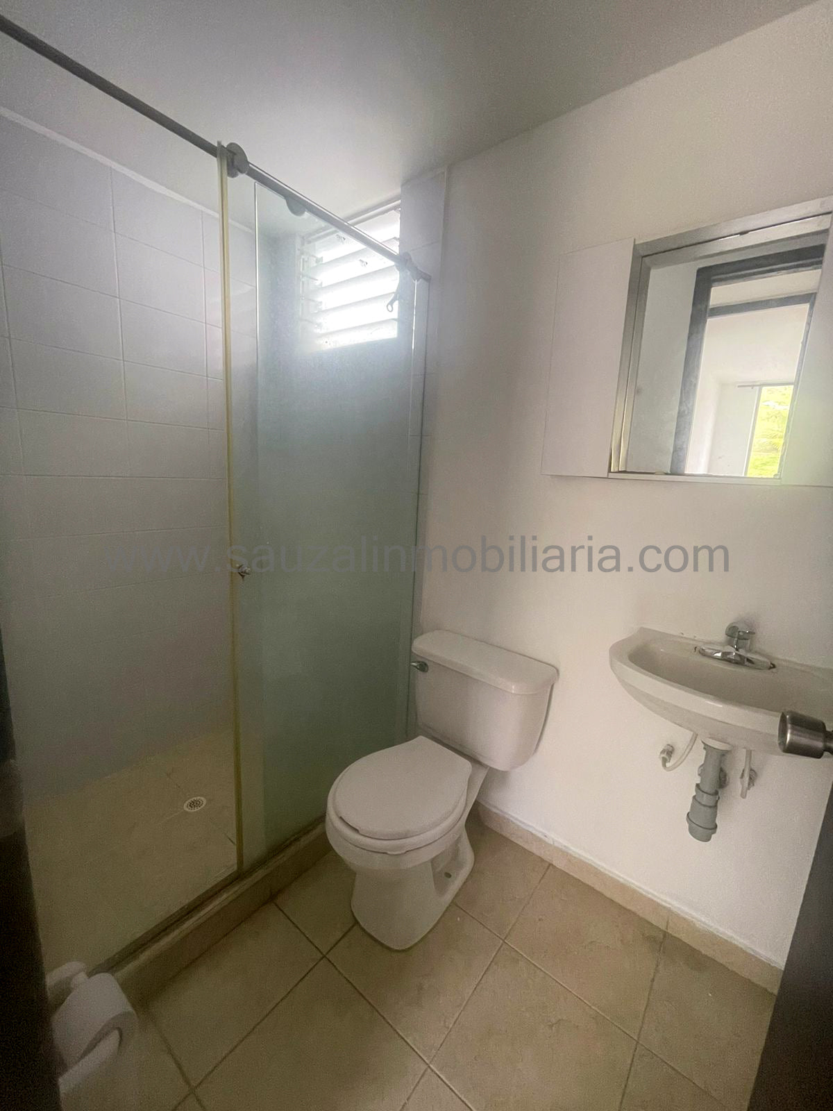 Apartamento en el Conjunto Residencial Senderos de Unicentro