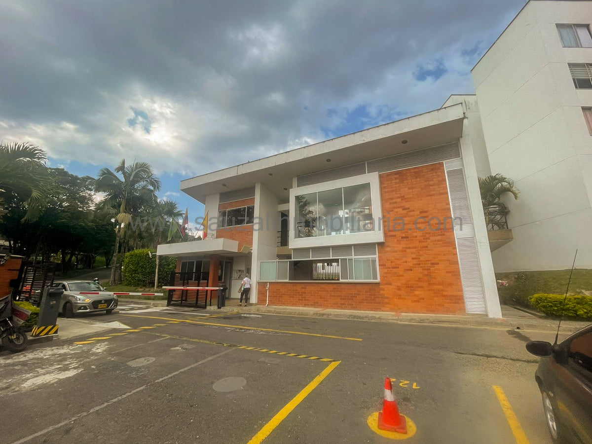 Apartamento en el Conjunto Residencial Senderos de Unicentro