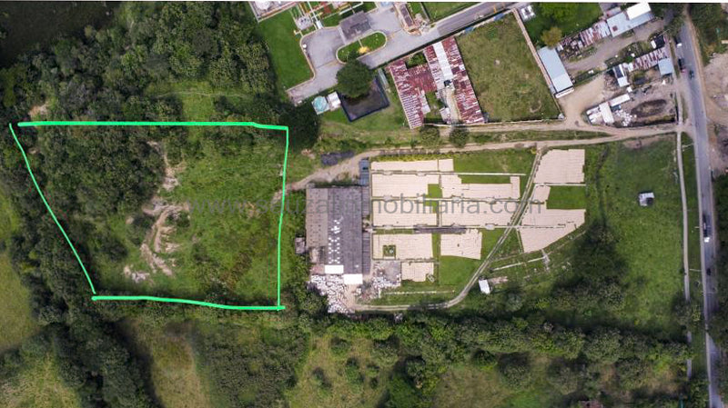 Lote en Zona Industrial Km2 Vía Cartago - Cali