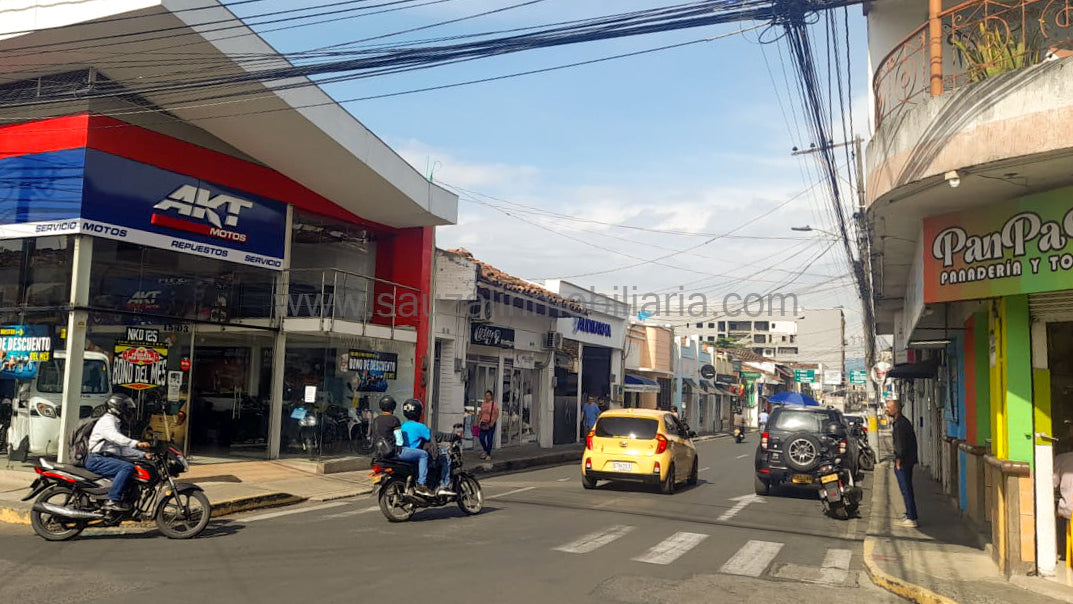 Local Comercial en el sector El Carmen, Sobre la Cra 4