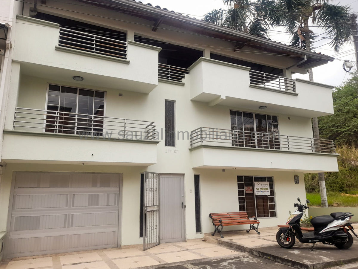 Casa en el Barrio Terrazas del Llano