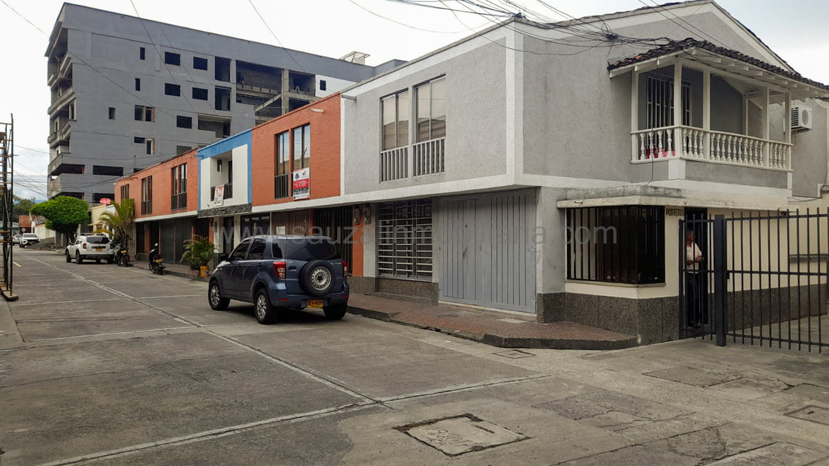 Apartamento en Conjunto Residencial en el Barrio El Llano