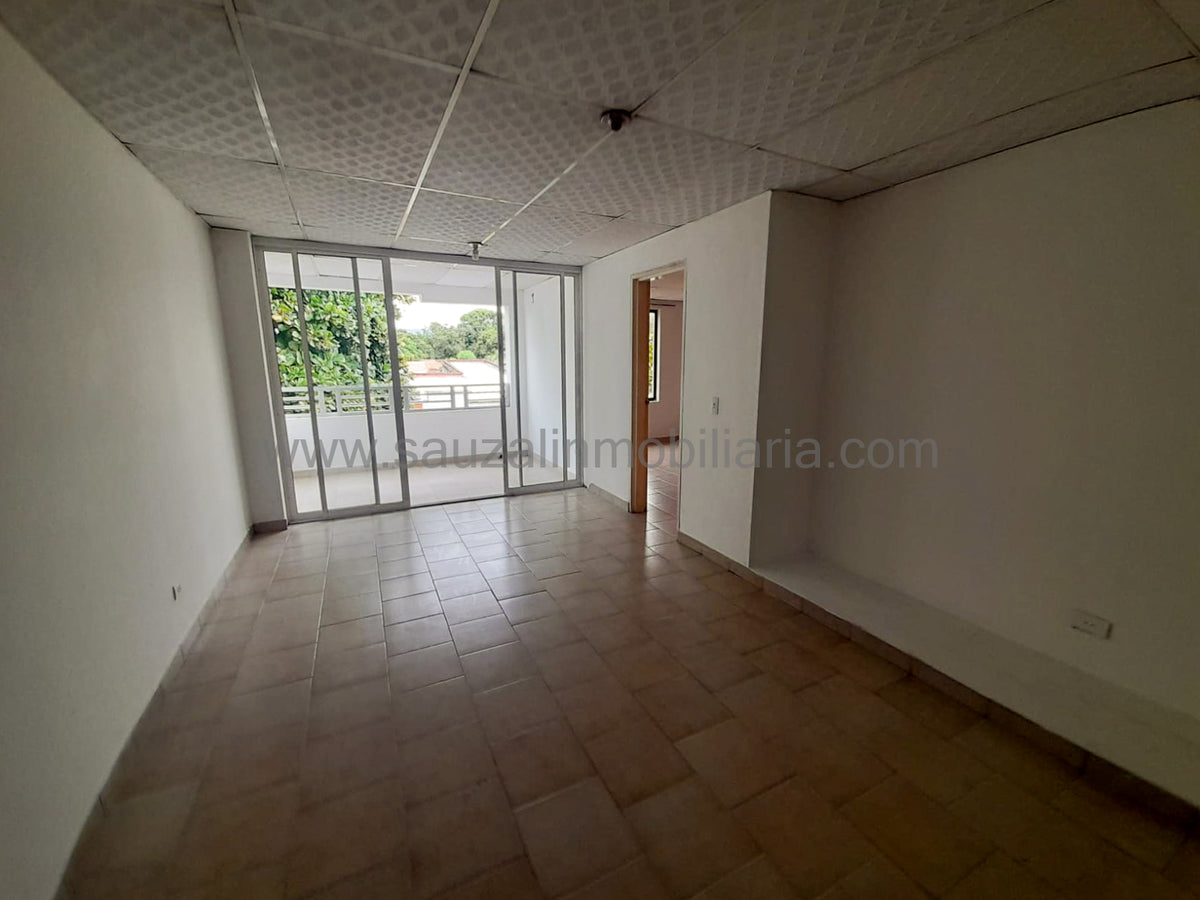 Apartamento en Conjunto Residencial en el Barrio El Llano