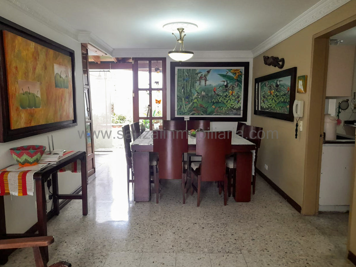 Casa en Conjunto Residencial, Barrio El Prado