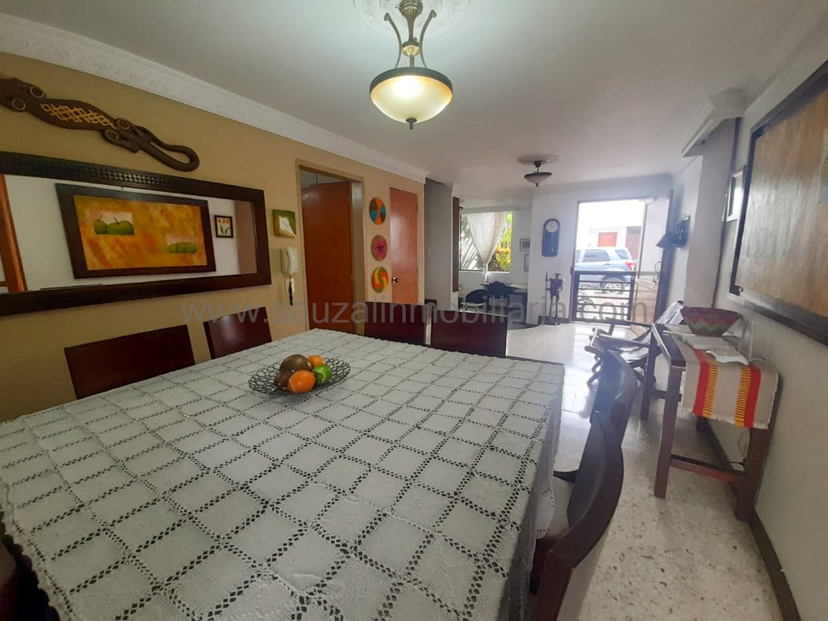 Casa en Conjunto Residencial, Barrio El Prado