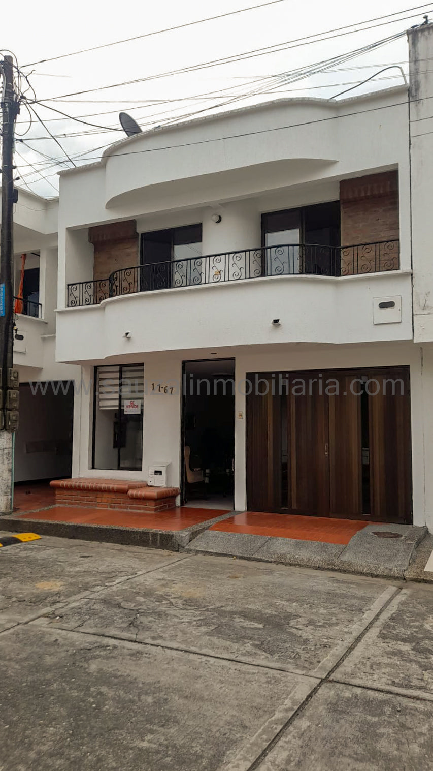 Casa en Conjunto Residencial