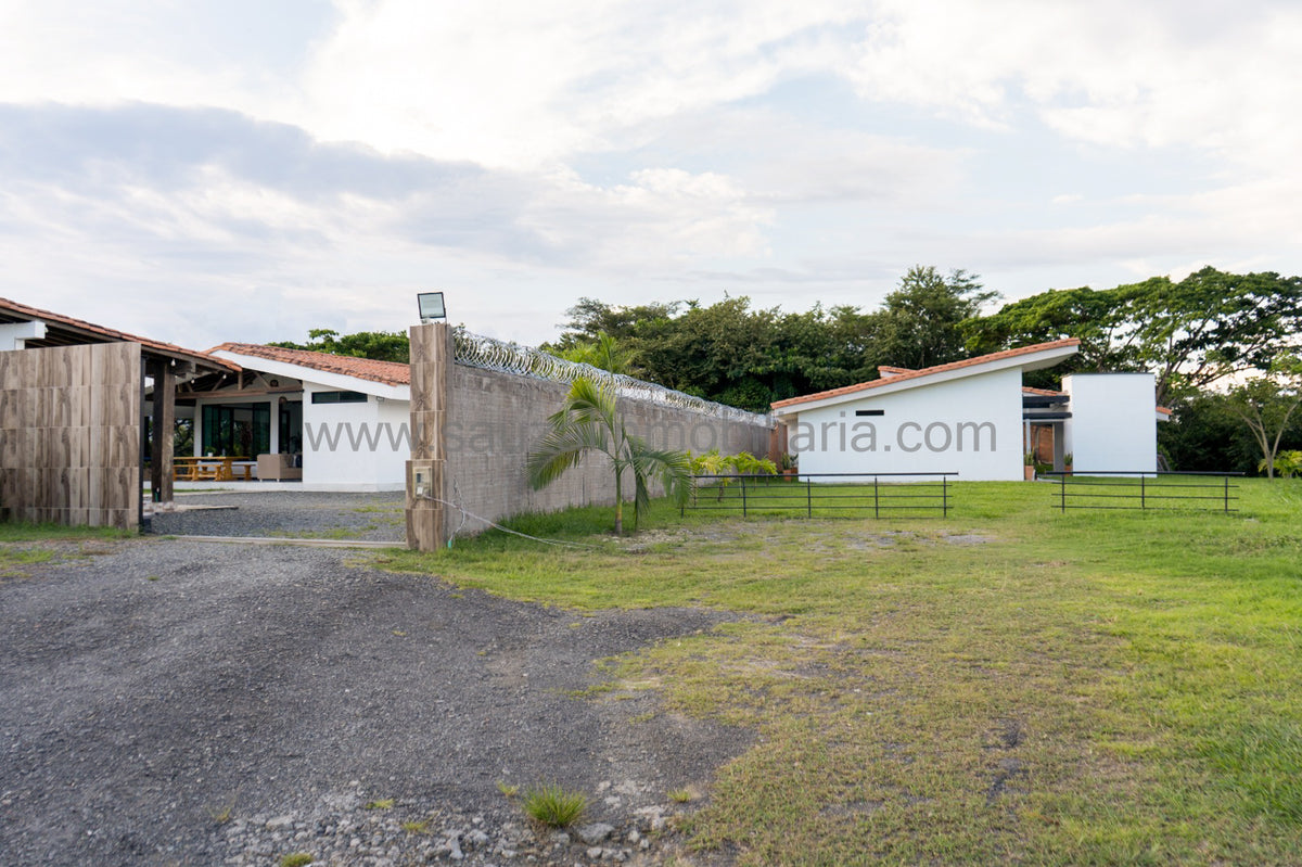 Casa Campestre en el Condominio Los Cerros, Cartago