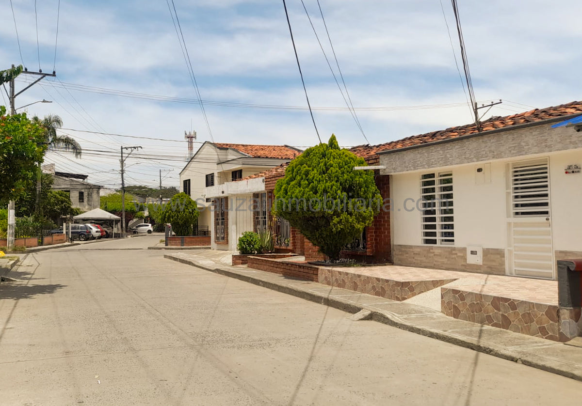 Local Comercial en el Barrio El Trébol