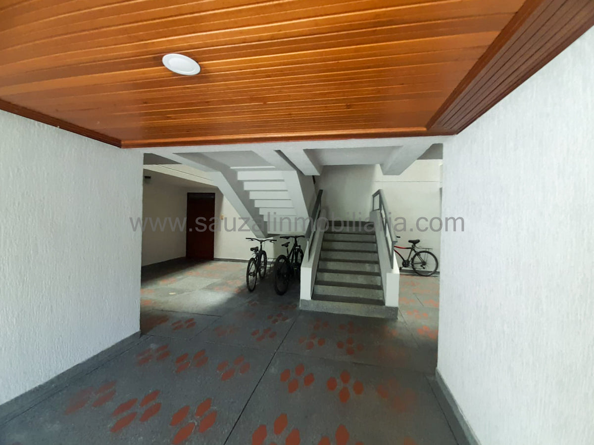 Apartamento en la Urbanización Santa Lucía, Cuarto Piso