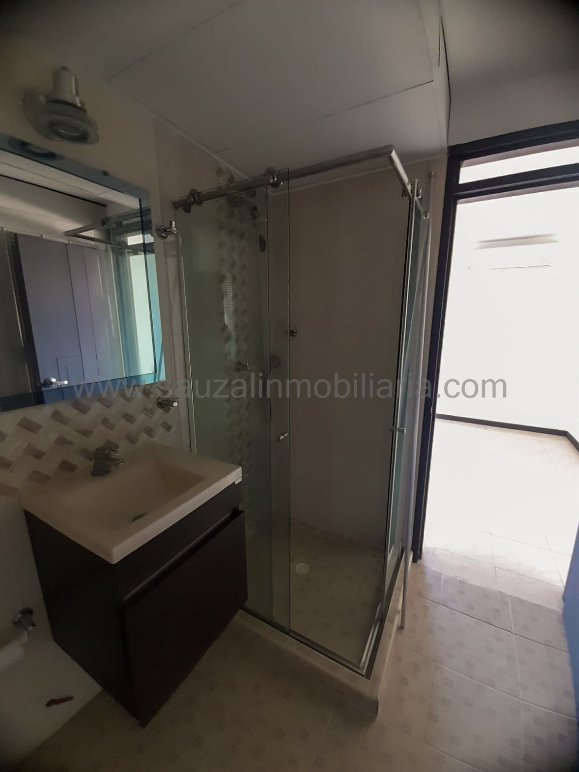 Apartamento en la Urbanización Santa Lucía, Cuarto Piso