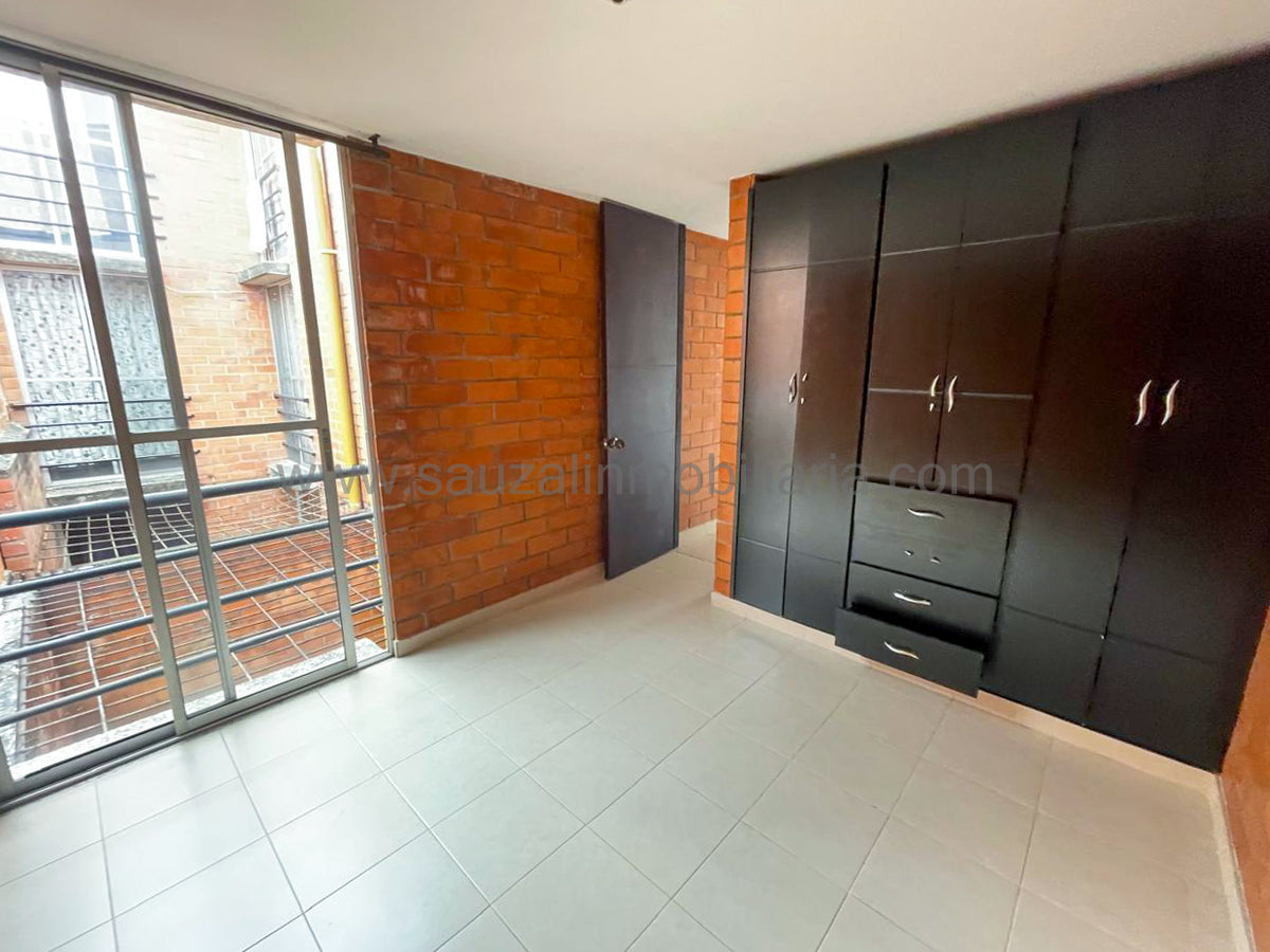 Apartamento en Jardines de Santa María