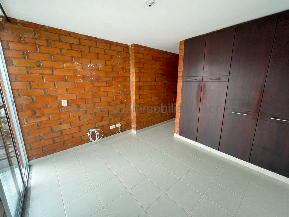 Apartamento en Jardines de Santa María