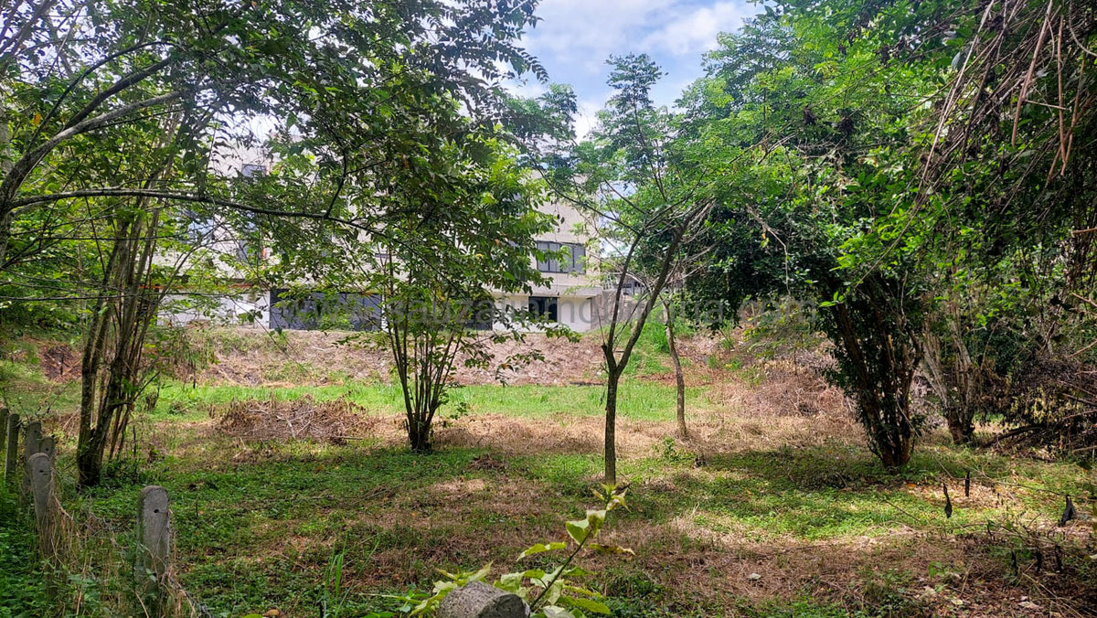 Lote en el Condominio Los Cerros