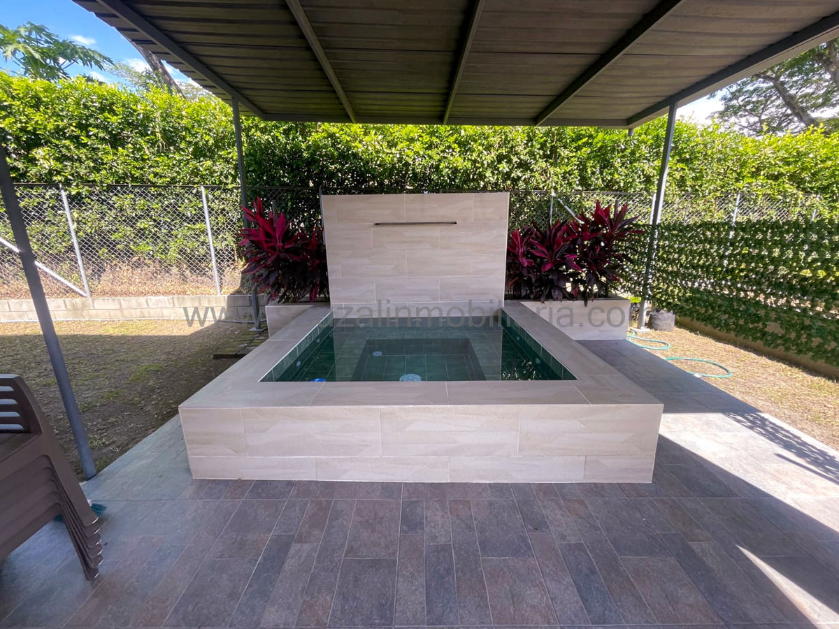 Casa en el Condominio Los Cerros, Cartago