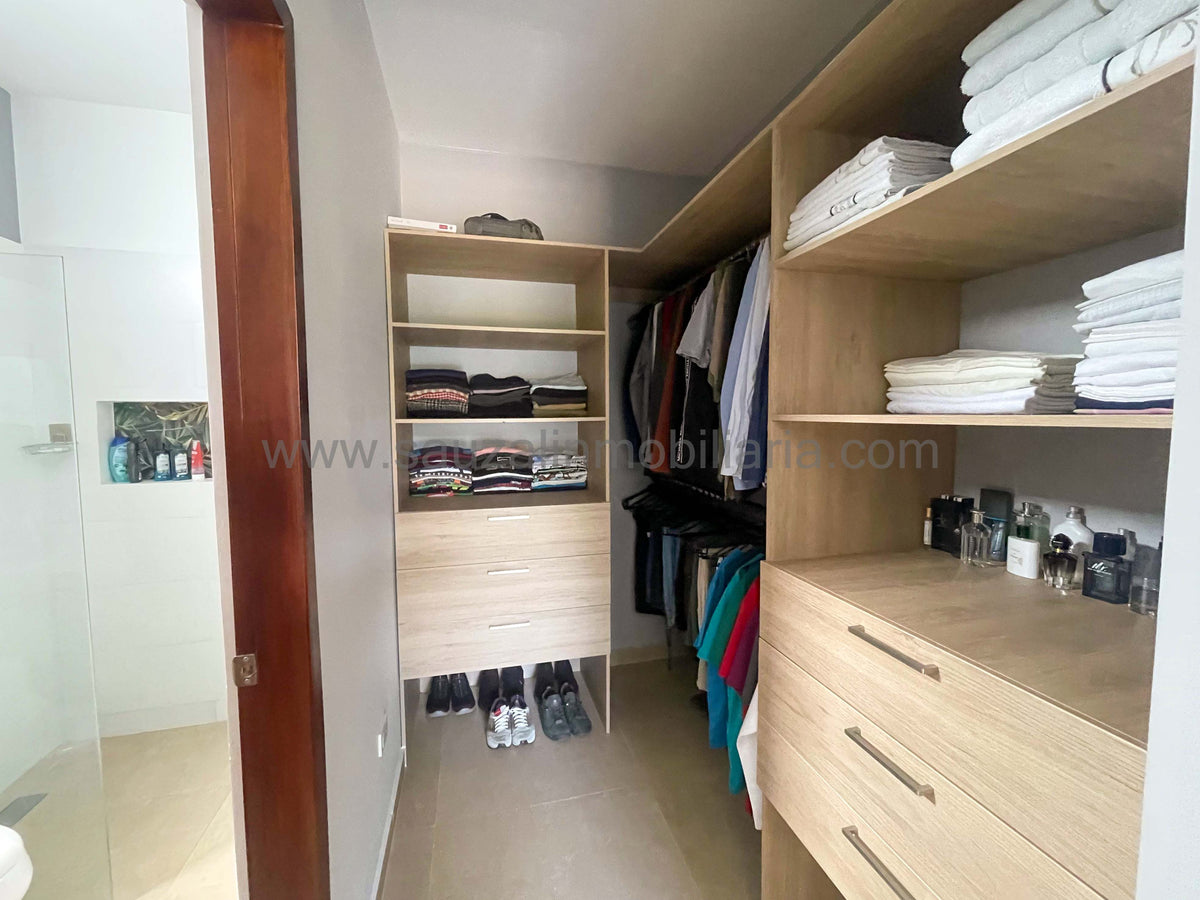 Casa en el Condominio Los Cerros, Cartago