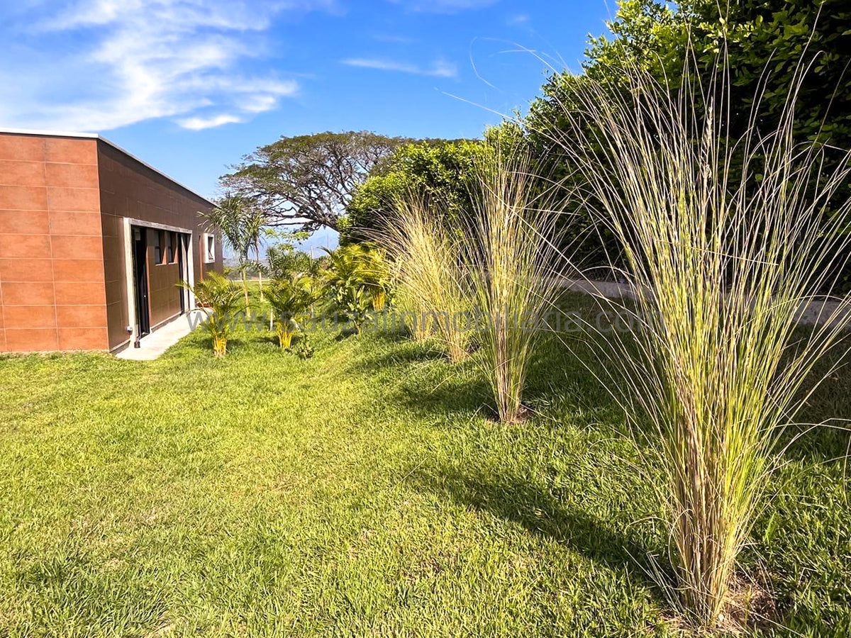 Casa Campestre en el Condominio El Cortijo, Cerritos