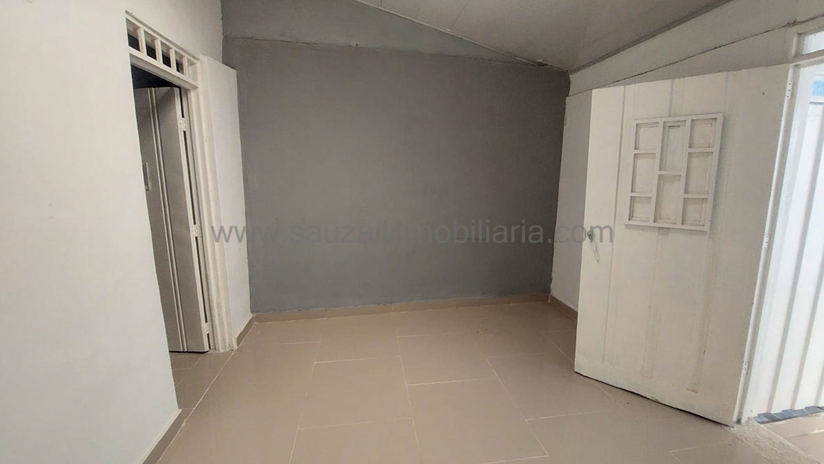 Local Comercial en el Barrio Collarejo