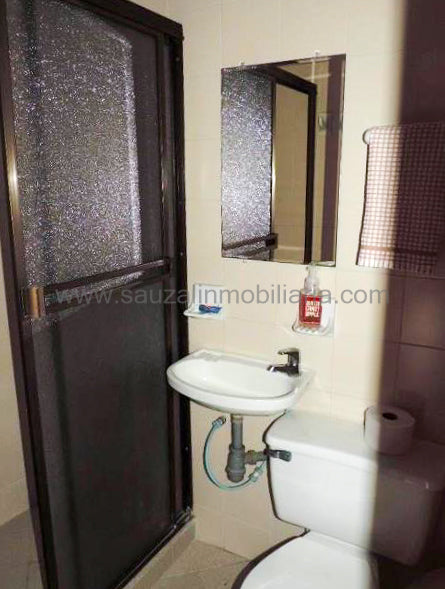 Casa Campestre Vía Santa Ana, Frente al Batallón