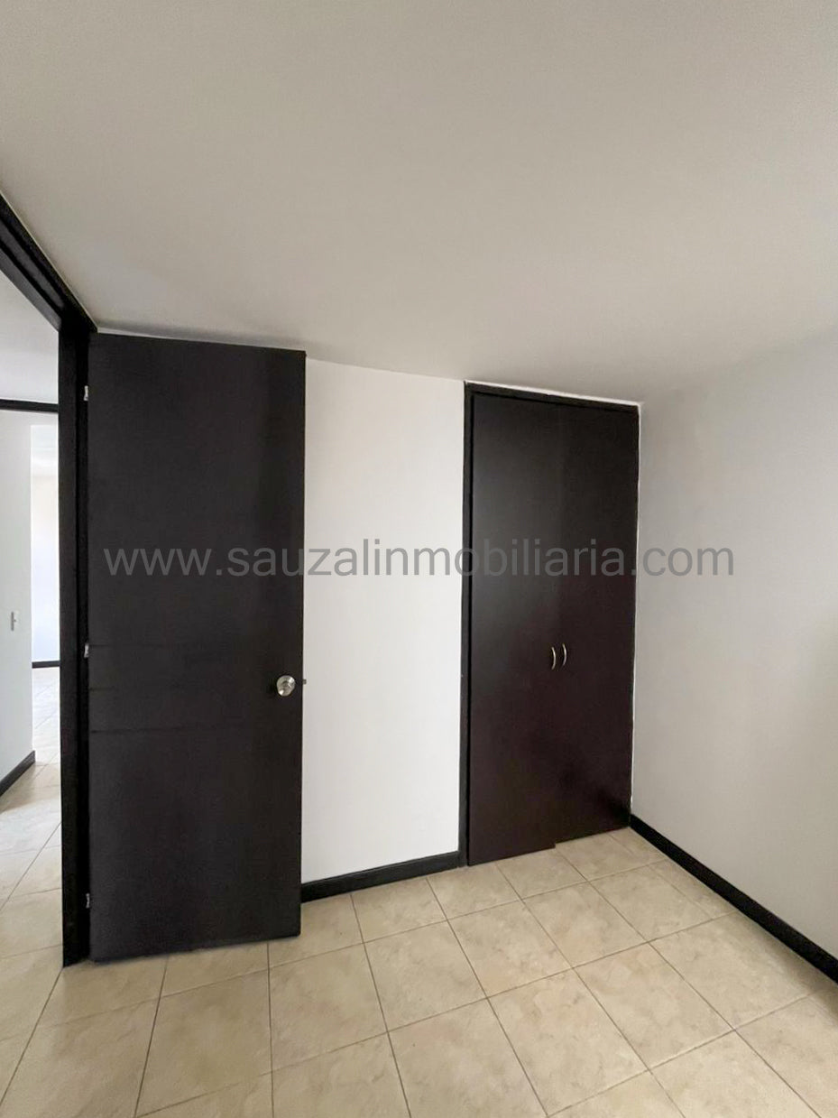 Apartamento en el Conjunto Residencial Senderos de Unicentro