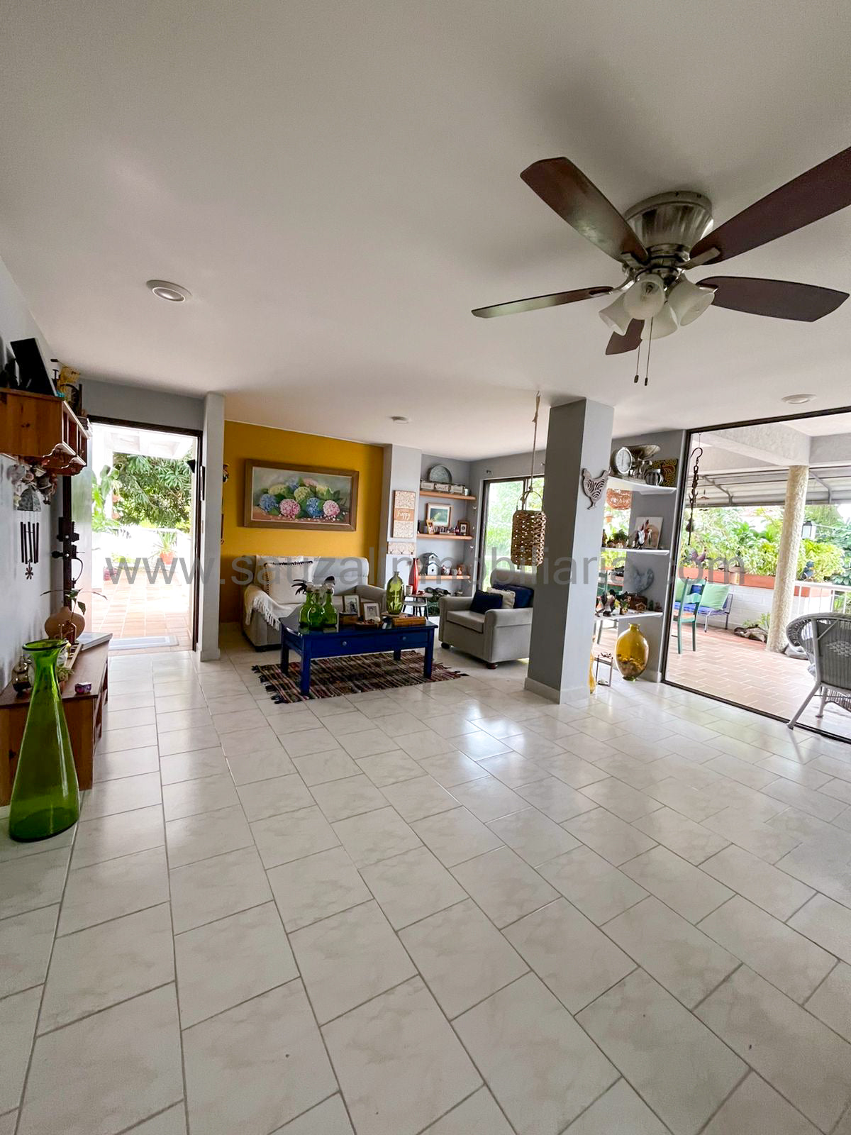 Apartamento en el Edificio Girasoles