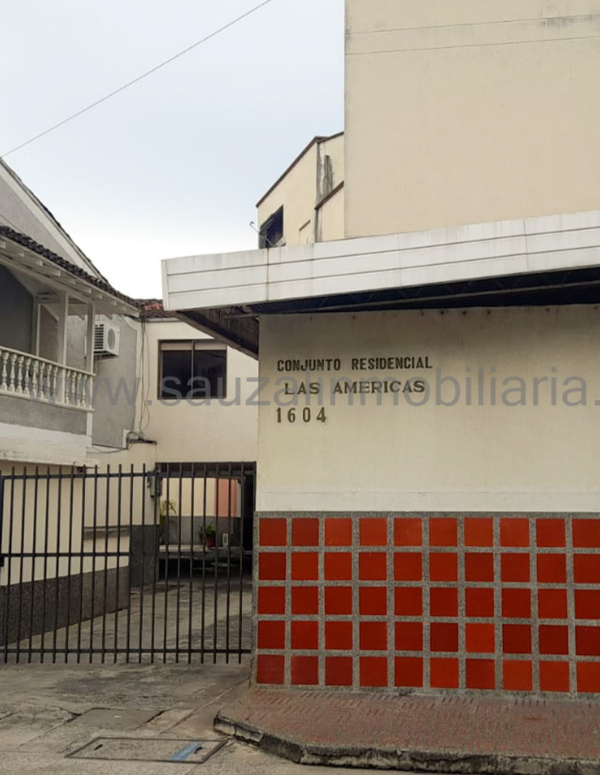 Apartamento en Conjunto Residencial en el Barrio El Llano