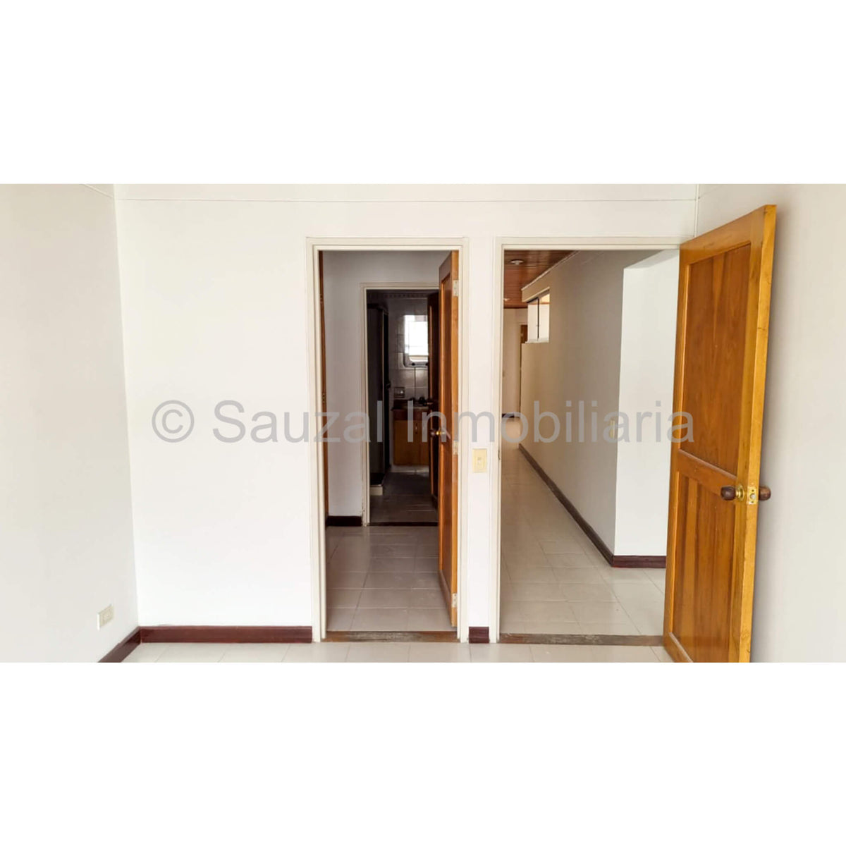 Apartamento en el Conjunto Flamingos Club, Segundo Piso