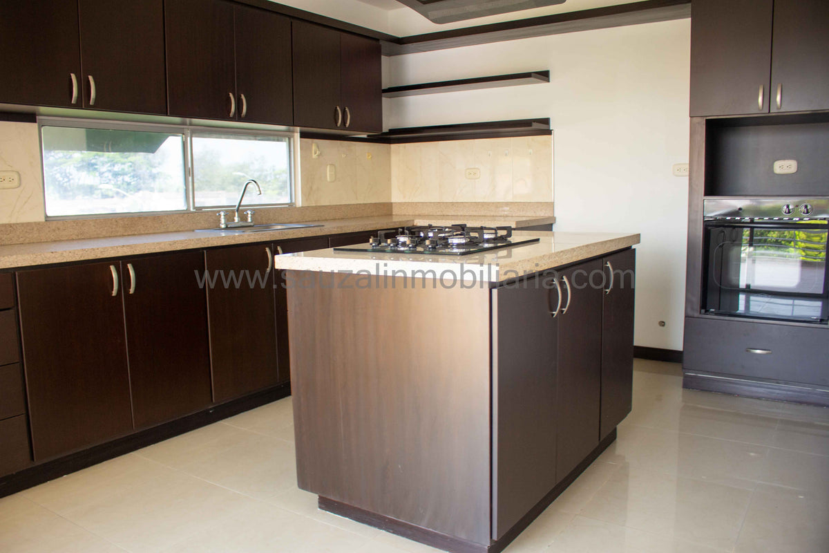 Exclusivo Penthouse en Conjunto Residencial