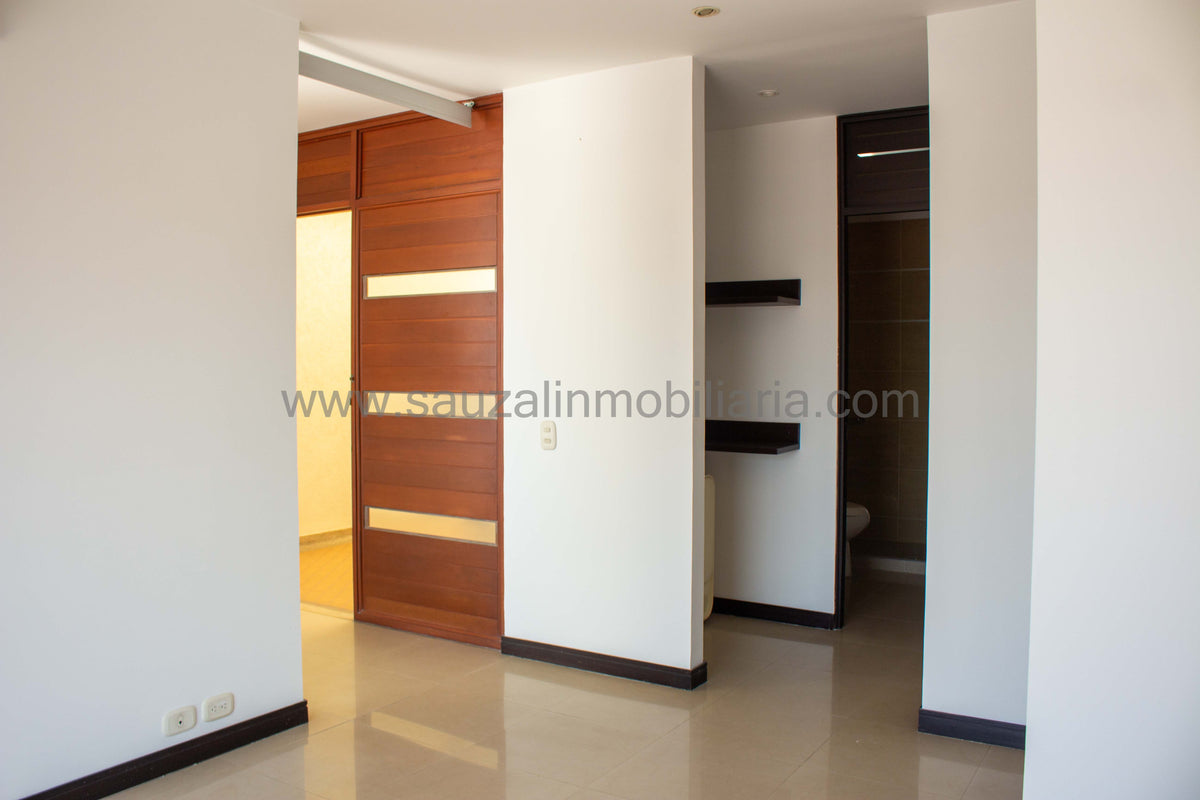 Exclusivo Penthouse en Conjunto Residencial