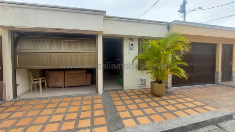 Casa en el Barrio Santa Mónica