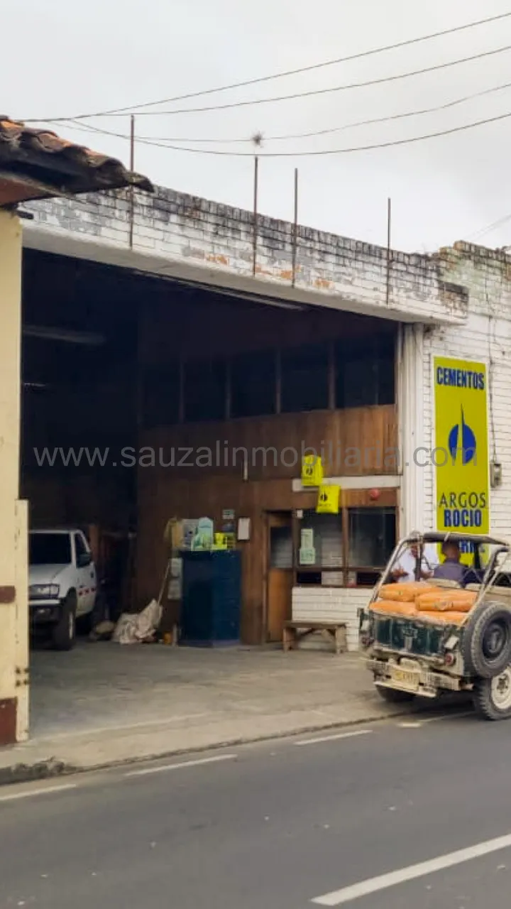 Bodega en el Barrio El LLano