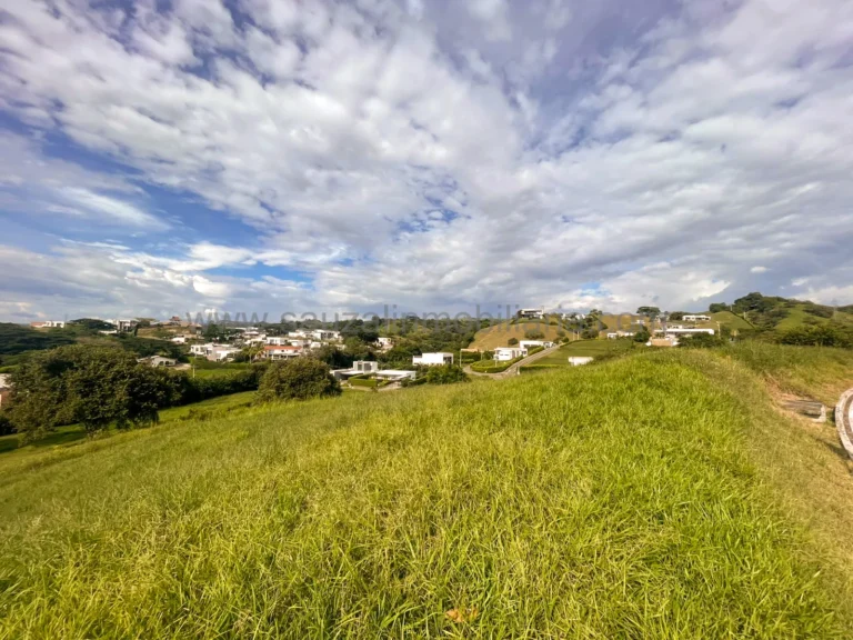 Lote en el Condominio Colinas del Campestre